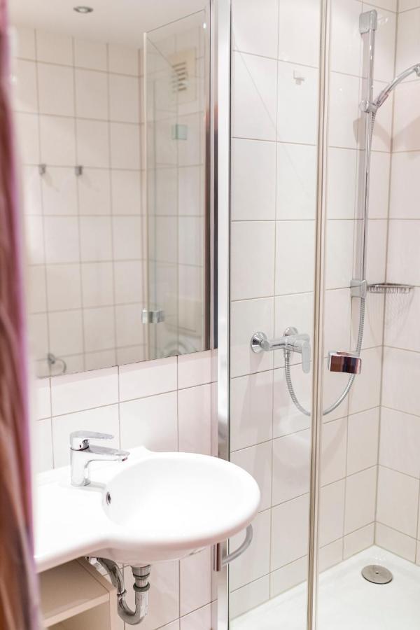 Hotel Stadt Kassel Rinteln Dış mekan fotoğraf